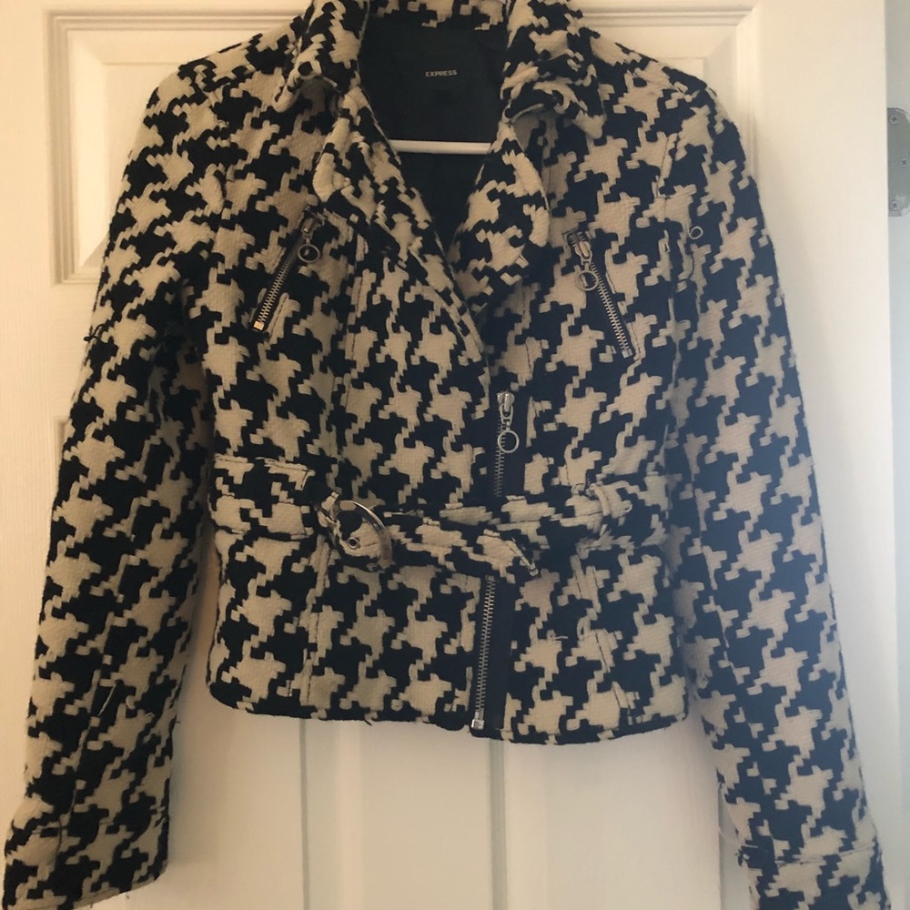 XS express black and white houndstooth wool jacket